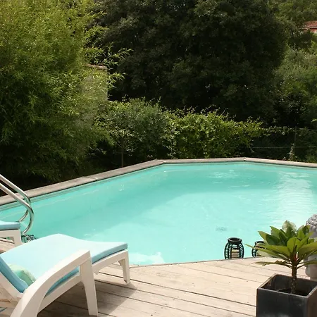 Vila Du Rocher